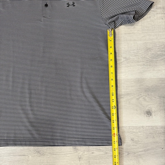 Under Armour Men's Heatgear Loose Grey and Black Striped Polo Shirt Size L - Picture 12 of 17